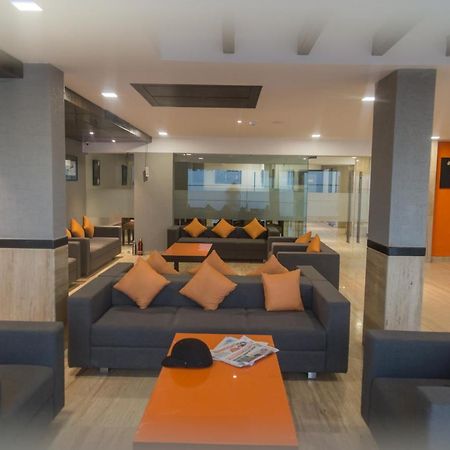 Ahmedabad, Satellite Hotel Kültér fotó