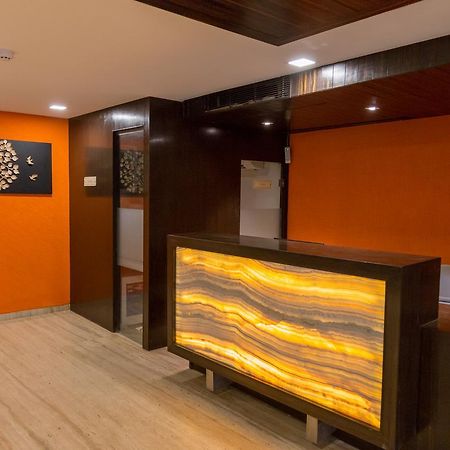 Ahmedabad, Satellite Hotel Kültér fotó