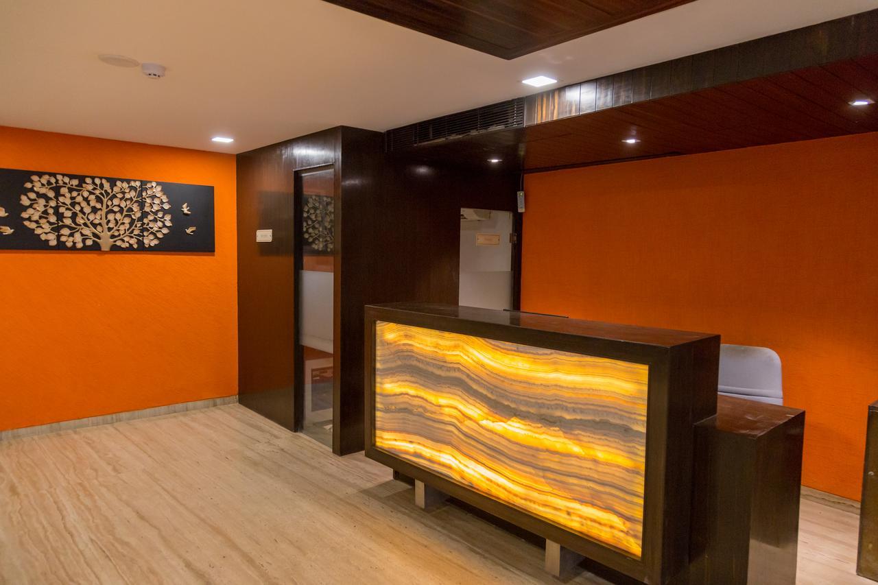 Ahmedabad, Satellite Hotel Kültér fotó