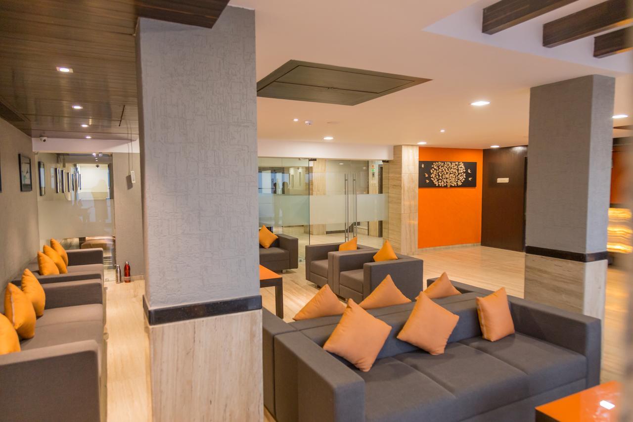 Ahmedabad, Satellite Hotel Kültér fotó